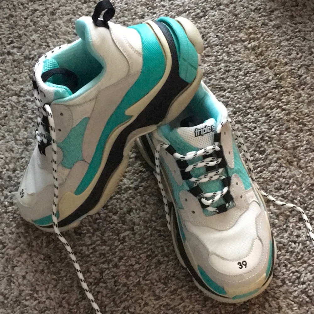 White and Teal Women's Chunky Athletic Shoes